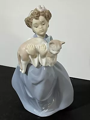 Perfect Lladro Children With Animals Girl With Cat My Chubby Kitten     No Box • $49.99