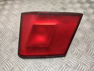 MITSUBISHI CARISMA Sedan DA Right Side Tailgate Taillight MB952168 • $8