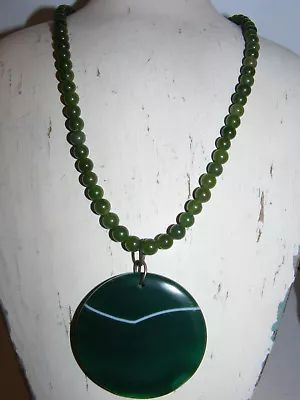 Green AGATE Medallion PENDANT NECKLACE W Green JADE Beads Vintage Jade • $52