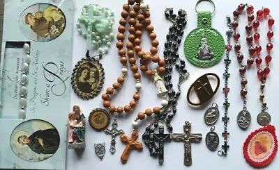 Vtg Lot Rosary Beads Blk Plastic Red Glass Chaplets Saints Medals Crucifix  • $0.99