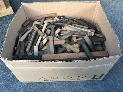 £24.99 • Buy Large Box Of Wooden Spacing. Letterpress Accessories Pre-owned, Used.