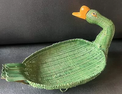 Vintage Zhejiang Wicker Rattan Green Duck/Goose Woven Basket Bowl • $24.95