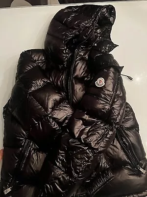 Moncler Maya Black Puffer Jacket Authentic Size 2 Fits Medium Men’s • $289.72