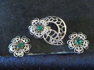 Vtg Emerald Green Rhinestone Flower Open Work Brooch Pin SB Earrings Silver Tone • $18.99