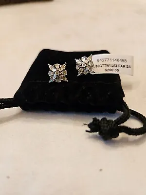 Macys Diamond Earrings. NWT. Sterling Silver • $84