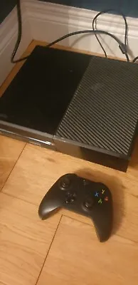 Microsoft Xbox One X 1TB 8NQ33JVV1S9V Console - Black • £100