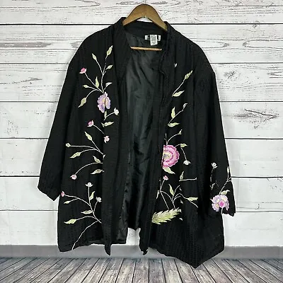 Maggie Barnes Jacket Womens Size 5X Black Floral Embroidered Textured Opeen • $24.99