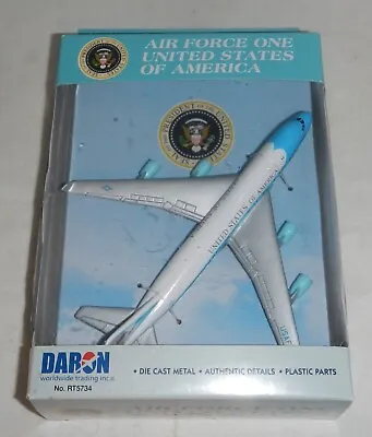 Daron United States USA Air Force One Diecast Metal Plane Airplane Model RT5734 • $14.71