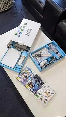  Wii Console Boxed And Games Bundle • $115