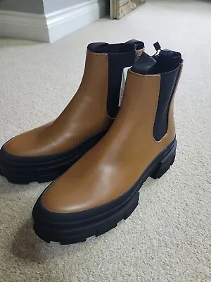 Zara Brown Boots 5 • £10
