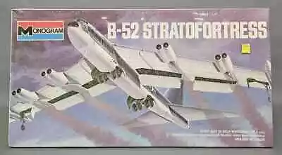 VINTAGE 1977 B-52 STRATOFORTRESS 1:72 Scale Plastic Model #8292~In Sealed Box • $139.99