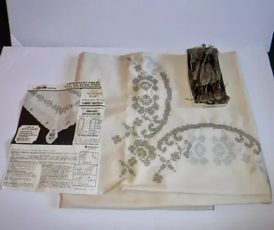Vtg Bucilla VENETIAN ROSE Cross Stitch 60  X 90  Oblong Tablecloth & Floss #1612 • $32.99