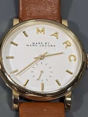 Marc By Marc Jacobs White Dial Round Gold Tone Case Brown Leather Band Watch • $27.99