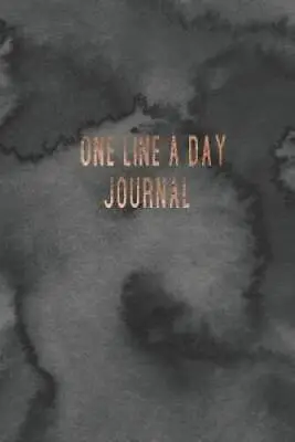 One Line A Day Journal: A 5 Year Journal One Line Per Day - VERY GOOD • $12.88