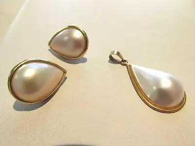 Vintage Signed 14k Gold Mabe Pearl Earrings And Matching Pendant   NO RESERVE • $78.26