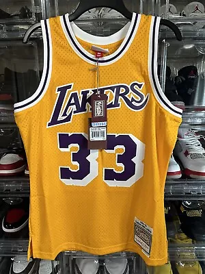 Mitchell & Ness Swingman NBA Los Angeles Lakers Kareem Abdul Jabbar Jersey SzM • $65