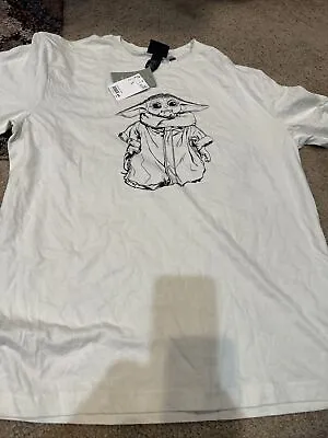 H & M Star Wars Mandalorian Baby Yoda  T-Shirt Sz XL Mens NWT • $9.50