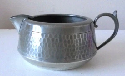 £1.99 • Buy Old English (Leadless) Pewter Hand Hammered KNIGHTHOOD Milk/Cream Jug (H 2 )