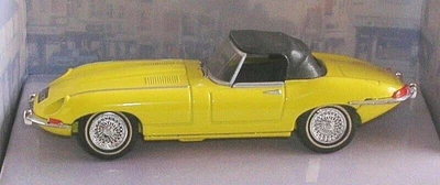 $10 • Buy Dinky, 1967 Jaguar E Type, MK 1 1/2, DY-1B, VG Cond