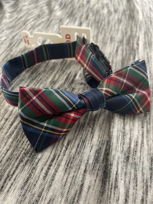 $6.95 • Buy Boys Bow Tie One Size Plaid Izod Preppy Neckwear Youth Pretied Adjustable
