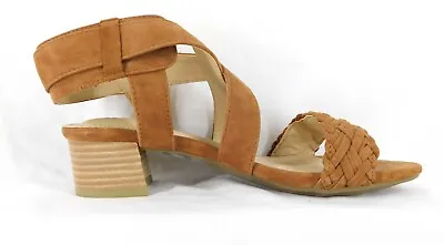 Me Too Dark Camel Beige Sandals 1 3/4  Block Heel Woven Leather 6M NEW • $18.95