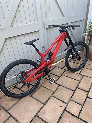 Yt Tues CF Pro (Large 27.5) • £1950