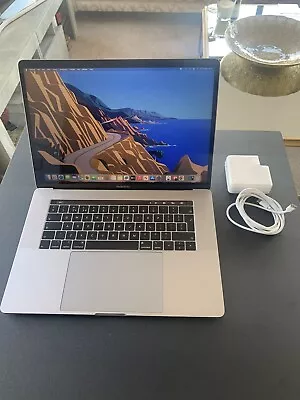 MacBook Pro 15 I9 6 Core 32GB RAM 512GB SSD-Logic Pro-Final Cut-Office-£950 Extr • £699