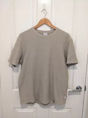 ZARA Size L Large Short Sleeve Beige Knit Tshirt • $19.95