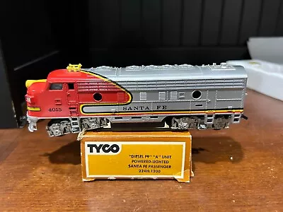 HO Scale Tyco Santa Fe ATSF F9A Diesel Locomotive 4015 • $0.99