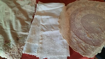 $22.95 • Buy Lot Of 3 Vtg Hand Crochet Lace Round + 2 Square Vtg Tablecloth Embossed. 