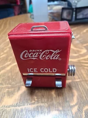 ●Vintage Drink Coca-Cola Ice Cold Vending Machine Toothpick Dispenser 1995 • $12.50
