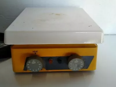 Barnstead Thermolyne Magnetic Stirrer Hotplate SP46925 • $75