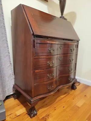 Vintage Maddox Red Mahogany Chippendale Serpentine Secretary Desk • $390