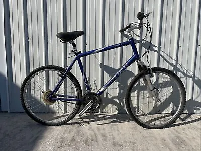 Trek Navigator 200 Bicycle Hybrid Mountain 21” Large 21 Speed  • $150