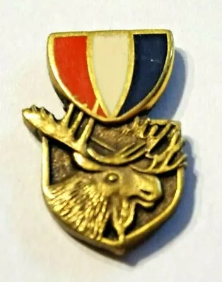 Loyal Order Of Moose ~ Gold Tone Moose Red White Blue ~ Tie Tack / Lapel Pin • $7.99