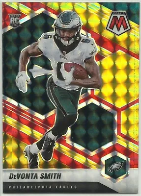 2021 Panini Mosaic Devonta Smith Rookie Choice Fusion Red And Yellow #18/80 #305 • $80.10