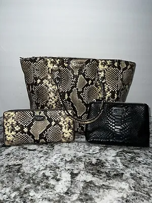 MICHAEL KORS Studded Snakeskin Tote Handbag With Matching Wallet & Makeup Pouch! • $155.10