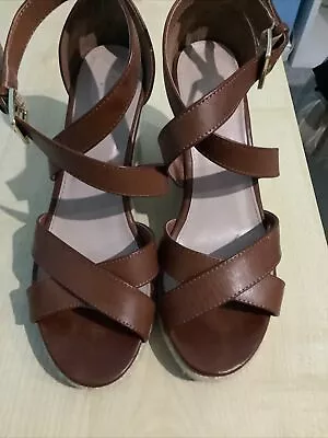 Carvela Wedge Tan Leather Sandals Size 6 In Good Condition • £16