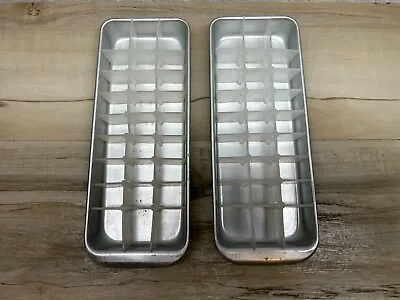 Vintage Aluminum Unbranded 27 Ice Cube Trays Set Of 2 • $10