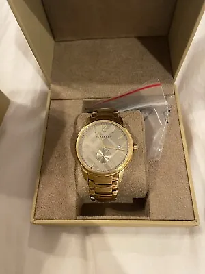 Burberry BU10006 The Classic Gold Tone Men's Authentic Watch. $1100 Retail • $720