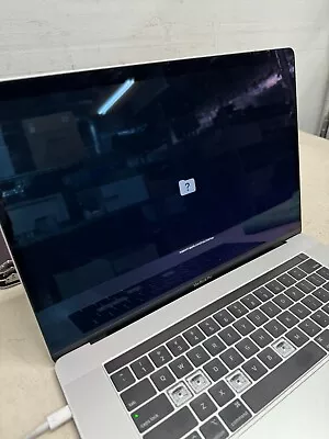 Apple MacBook Pro 15 2018 2019 A1990 LCD Screen 661-10355 - Space Gray (Grade C) • $149