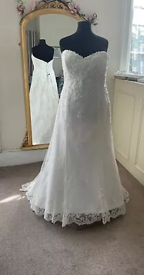 Maggie Sottero Bridal Gown Size 24 • £285