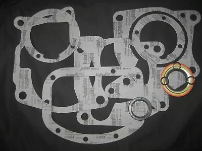 Borg Warner T10 - Super T10 - Gasket & Seal Kit  - 1957-1966 - All GM  • $28.49