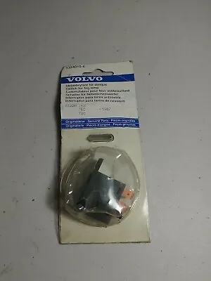 NOS Volvo Fog Light Switch 1324010-6 • $65