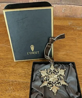 L'OBJET Gold Tone Ornate Metal Snowflake Star Ornament~Brown Velvet Ribbon & Box • $42.95