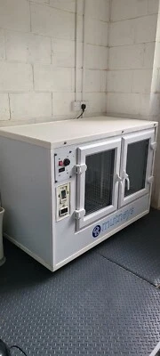 £1000 • Buy Dog Grooming Dryer, Mutneys Double Dog Groomer Grooming Drying Cabinet