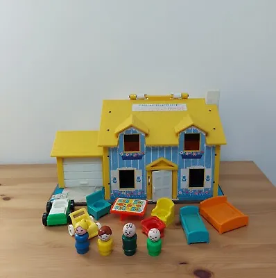 £10 • Buy Vintage Fisherprice Little People Yellow Family House With Furniture