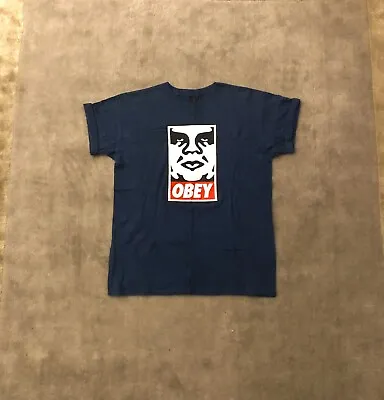 Rare Vintage Early Y2K Original Obey ‘Icon’ Logo T Shirt Size Medium Men’s • £15
