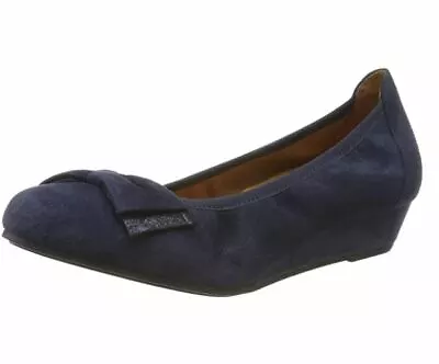 CAPRICE Womens Janine Closed-Toe Shoes - UK Size 5 (EU 38) • £30