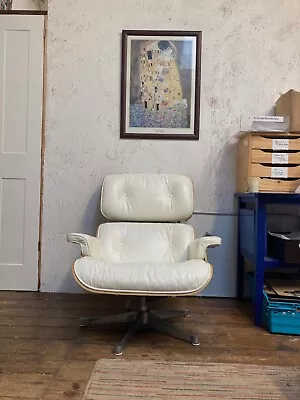 Eames Style Lounge Chair White And Walnut (Repro) • £350